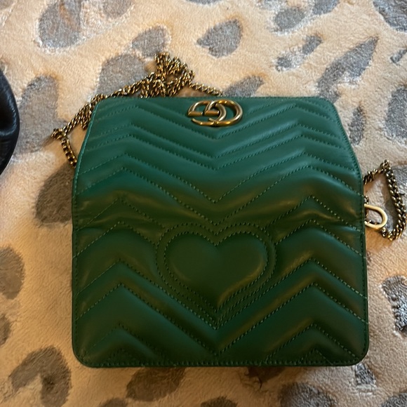 Like new - Picture 2 of 3